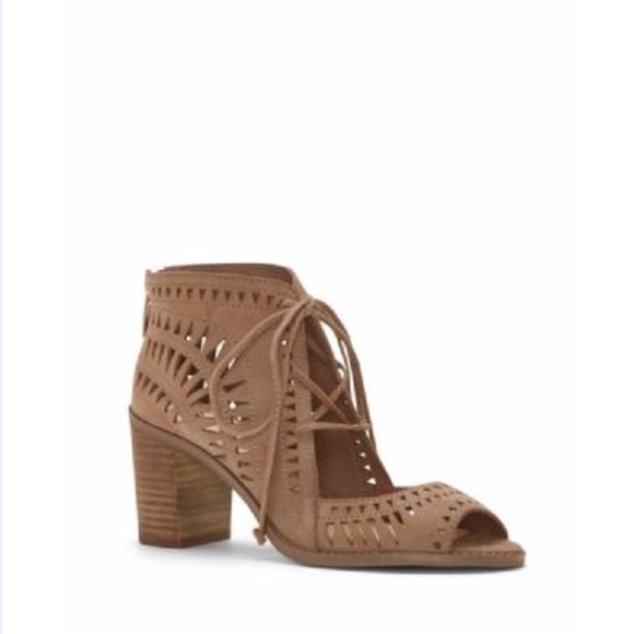 Vince Camuto Shoes - Vince Camuto heeled sandals